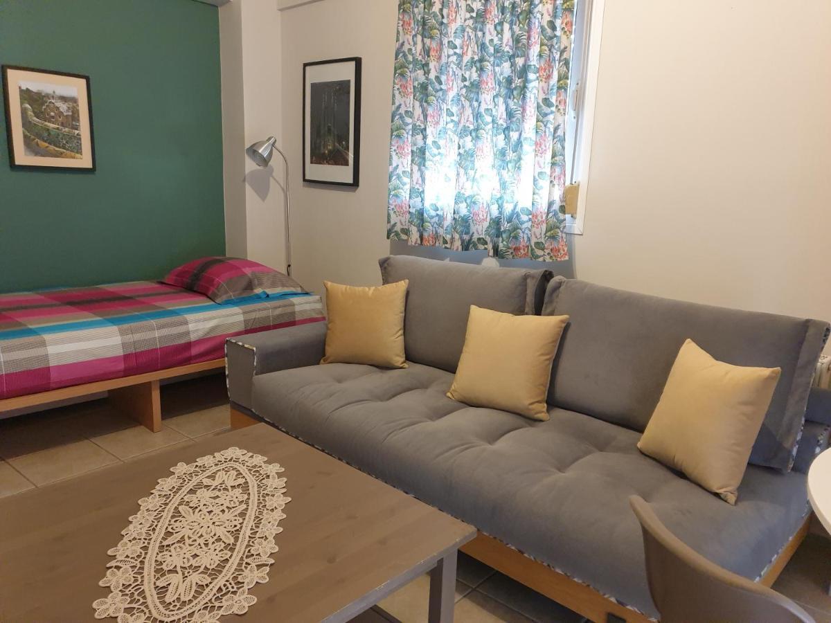Comfortable Apartment In The Center Of Volos Very Close To The Port Екстер'єр фото