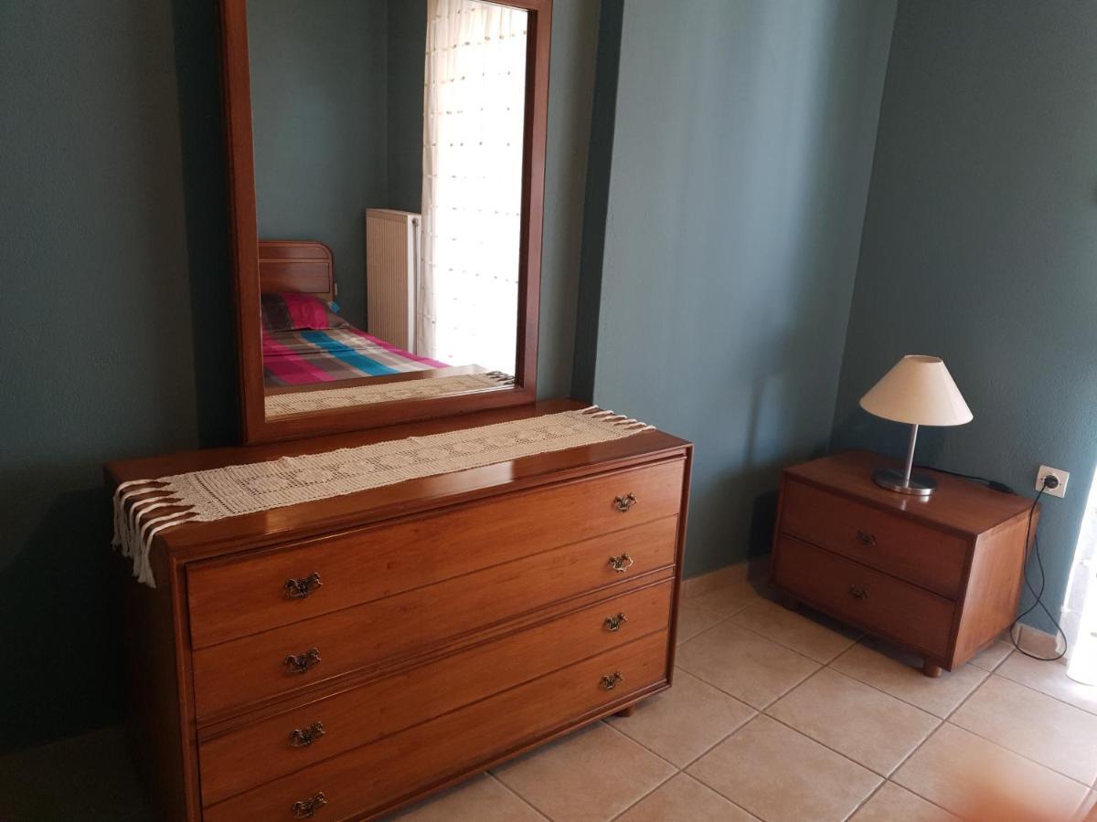 Comfortable Apartment In The Center Of Volos Very Close To The Port Екстер'єр фото